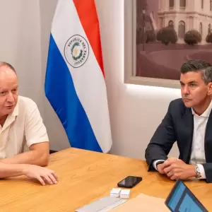 Valdovinos huye y abre incertidumbre sobre rumbo econ�mico