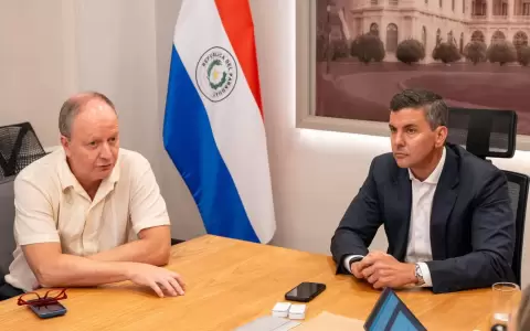Valdovinos huye y abre incertidumbre sobre rumbo econ�mico