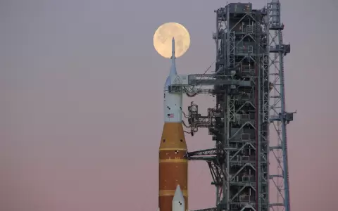 Artemis II.