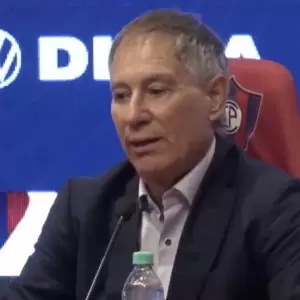 Ariel Holan en su presentaci�n como DT de Cerro Porte�o: "A nivel local capaz nos alcance, pero..."