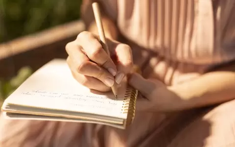 Taller de escritura con Dami�n Cabrera.