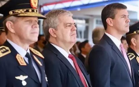 Pe�a destituye al comandante de la Polic�a y lo env�a como viceministro de Seguridad Interna