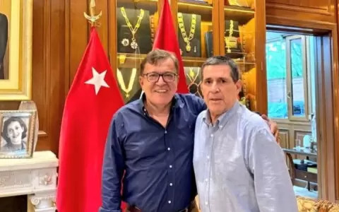 Nicanor Duarte Frutos y Horacio Cartes.