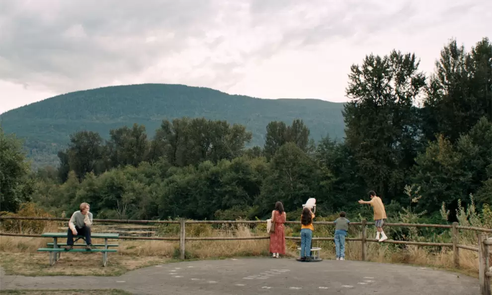 Escena de "Blue Heron", de Sophy Romvari. Fotograma