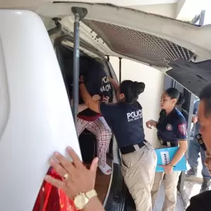 Dalia L�pez pidi� arresto domiciliario con tobillera electr�nica