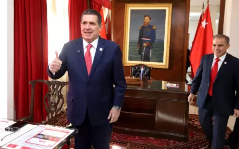 Horacio Cartes en la ANR.