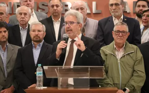 Enrique Duarte, titular de la UIP.