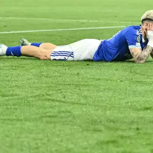 Un colosal Julio Enciso encabeza remontada de Estrasburgo en Conference League y dedica gol a Tacuara Cardozo