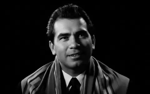 Carlos Sosa.