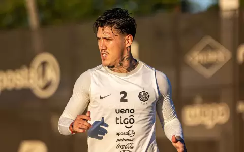 Bryan Bentaberry.
