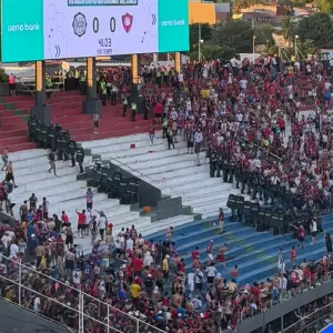 Polic�a da su versi�n tras el caos en el Supercl�sico: "Acciones fueron defensivas y no represivas"