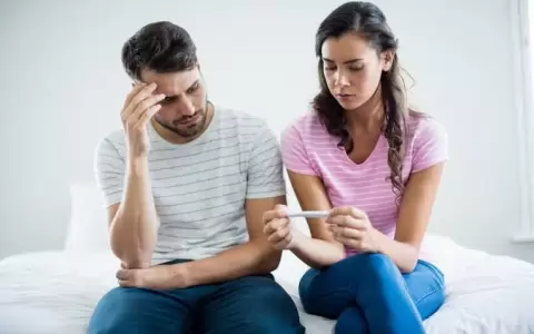 Aumentan los casos de infertilidad y alertan sobre el retraso en la maternidad.