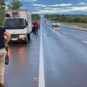 Delincuentes interceptan furgón con medicamentos para adelgazar sobre la ruta PY02