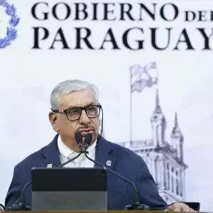 Isa�as Fretes, presidente del IPS: "Estamos navegando en aguas turbias pero vamos a salir"