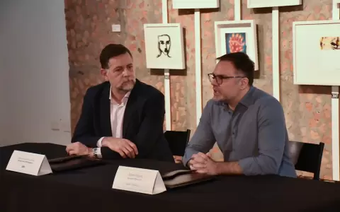 Germ�n Garc�a da Rosa, director de la OEI en Paraguay, y Mart�n Nasta, director ejecutivo de la Fundaci�n Texo.
