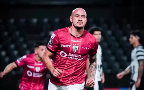 Carlos "Cocoliso" Gonz�lez.