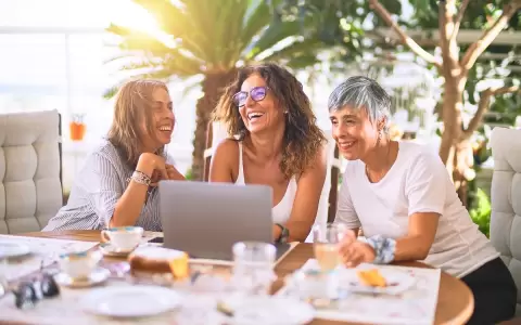 Ciertas actividades divertidas ayudan a las personas de mediana edad a proteger la salud cerebral, seg�n un estudio