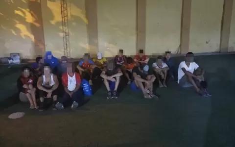 32 personas trasladadas durante control de seguridad en partido entre Cerro Porte�o y Palmeiras.