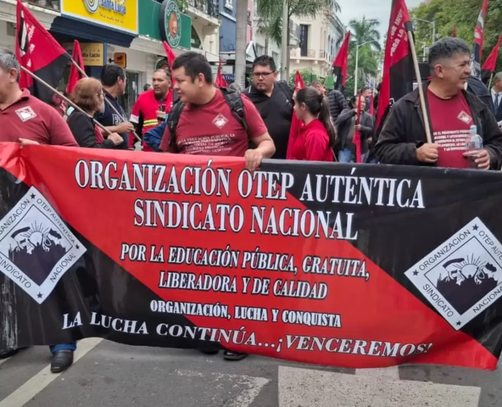 Movilización de docentes.