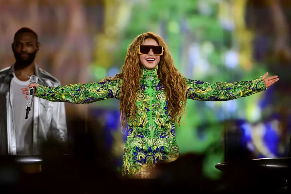 Shakira en plena actuaci�n durante el concierto en la playa de Copacabana (Foto: Pablo Porciuncula / AFP)
