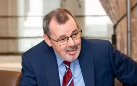 Carlos Carvallo, presidente del BCP.