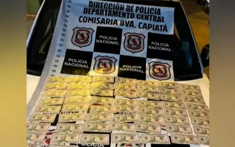 D�lares falsos.