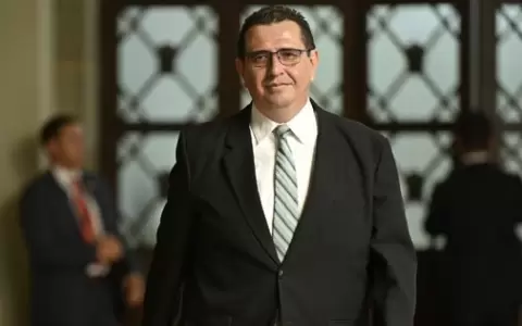 Gabriel Garc�a Luna nuevo fiscal general que reemplaza a Consuelo Porras.