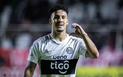 Fernando Cardozo, autor del primer tanto de Olimpia.