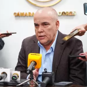 Honor Colorado no acompa�ar�, por ahora, la p�rdida de investidura de Hern�n Rivas