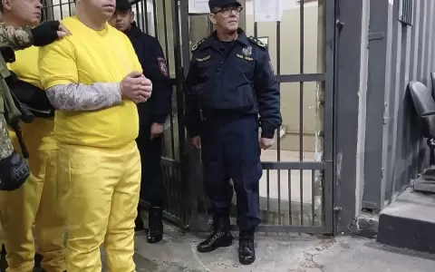 Traslado de presos de Tacumb�.