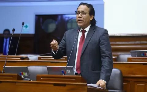 Roberto S�nchez.