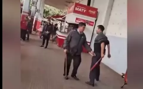 Choferes se enfrentaron con cuchillo y bate en la terminal de Asunci�n
