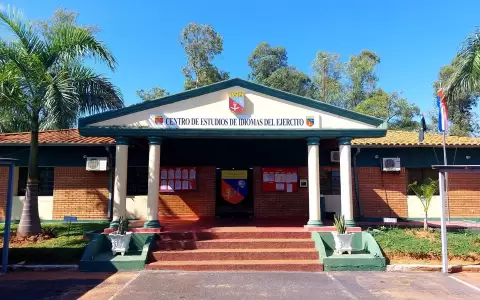 Centro de Estudios de Idiomas del Ej�rcito.