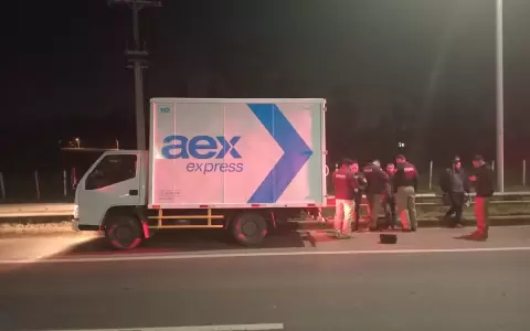Veh�culo transportador de encomiendas que fue asaltado.