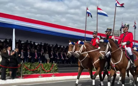 Desfile militar-policial por las fiestas patrias 2026.