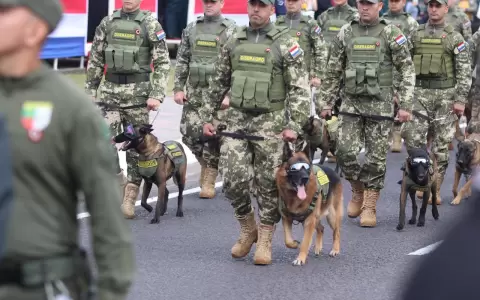 Desfile militar-policial por las fiestas patrias 2026.