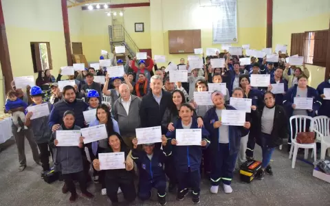 Capacitaci�n a emprendedores.