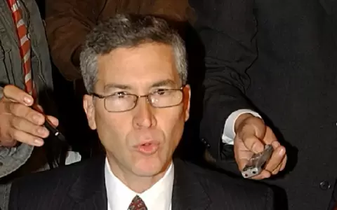 Jos� Emilio Arga�a.