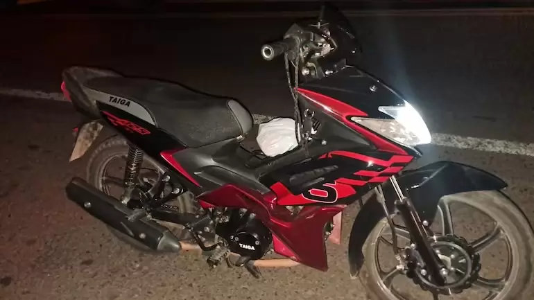 accidente de tr�nsito - Mujer muri� arrollada por un cami�n tras caer de una motocicleta en Villeta