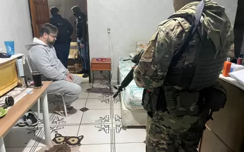 Rafael de Oliveira Azambuja, vinculado a estructuras criminales responsables de cargamentos de coca�na.