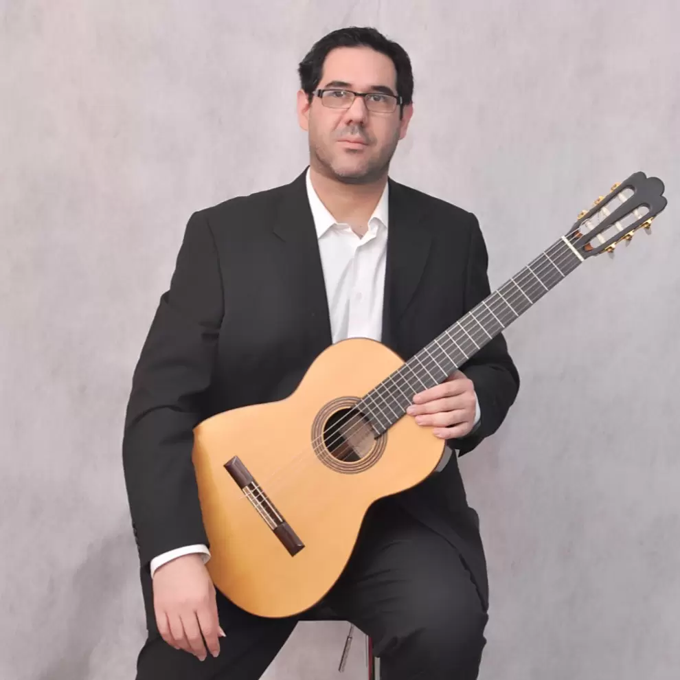 Raúl Celauro