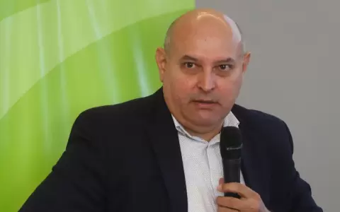 C�sar Barreto, economista.