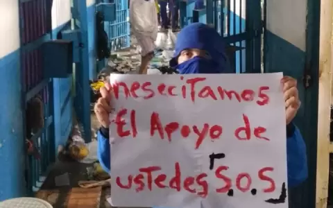 Presos manifest�ndose en el Internado Judicial de Barinas (Injuba) en Venezuela.