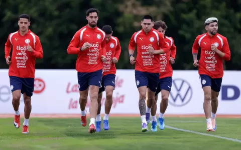 La Albirroja tuvo su primera movilizaci�n este domingo en el Centro de Alto Rendimiento Deportivo (CARDE).