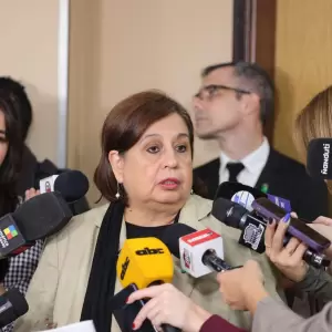 Esperanza Mart�nez afirma que el cartismo "le tiene miedo" a Kattya Gonz�lez