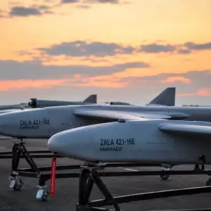 EEUU ataca una base iran� en Bandar Abbas tras derribar drones sobre el estrecho de Ormuz