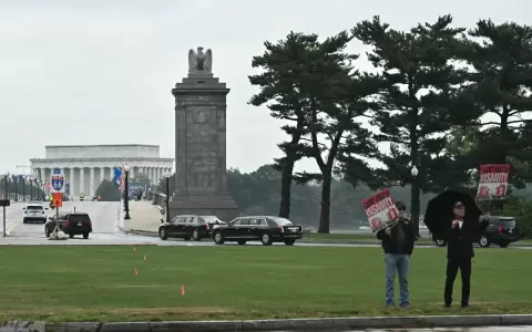 Cementerio Nacional de Arlington y la Ponte Memorial de Arlington en Washington, donde se propuso la construcci�n de un arco monumental de 76 m.