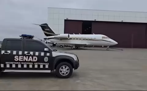 Jet privado incautado con marihuana premium.