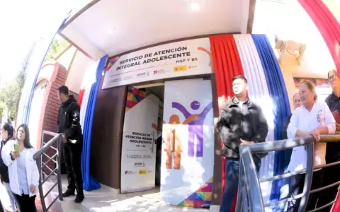 El presidente de la Rep�blica, Santiago Pe�a, habilit� el primer Centro de Atenci�n Integral al Adolescente en el Hospital de Encarnaci�n.