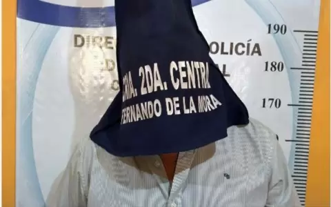 Precandidato a concejal qued� detenido.